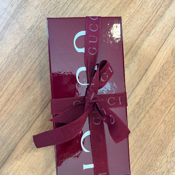 Gucci Printed Silk Twill Ribbon Scarf - Picture 4 of 8